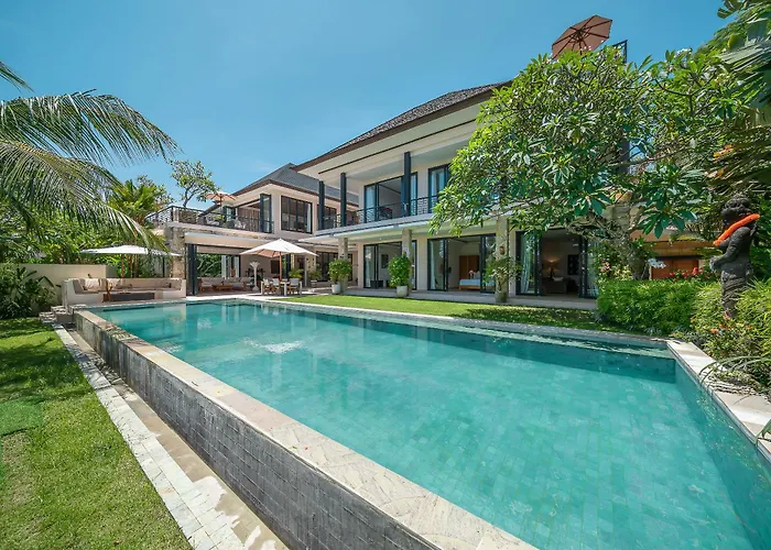 Luxury 5br - Pool, Jacuzzi, Walk & Cook Included ヴィラ *
