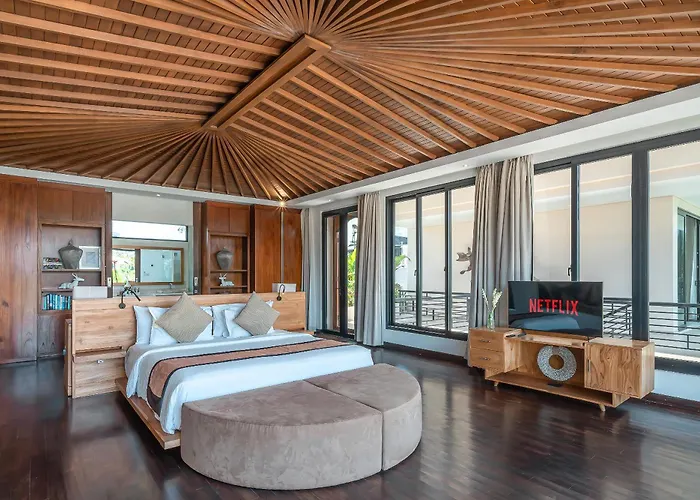 ヴィラ Luxury 5br - Pool, Jacuzzi, Walk & Cook Included チャングー