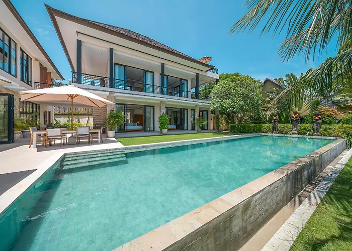Luxury 5br - Pool, Jacuzzi, Walk & Cook Included チャングー