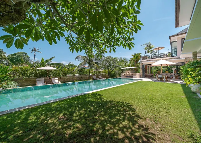ヴィラ Luxury 5br - Pool, Jacuzzi, Walk & Cook Included *