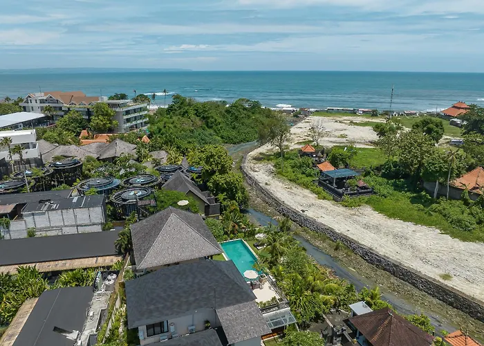 Luxury 5br - Pool, Jacuzzi, Walk & Cook Included * チャングー