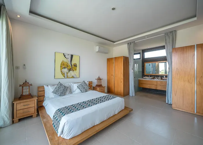Luxury 5br - Pool, Jacuzzi, Walk & Cook Included ヴィラ *