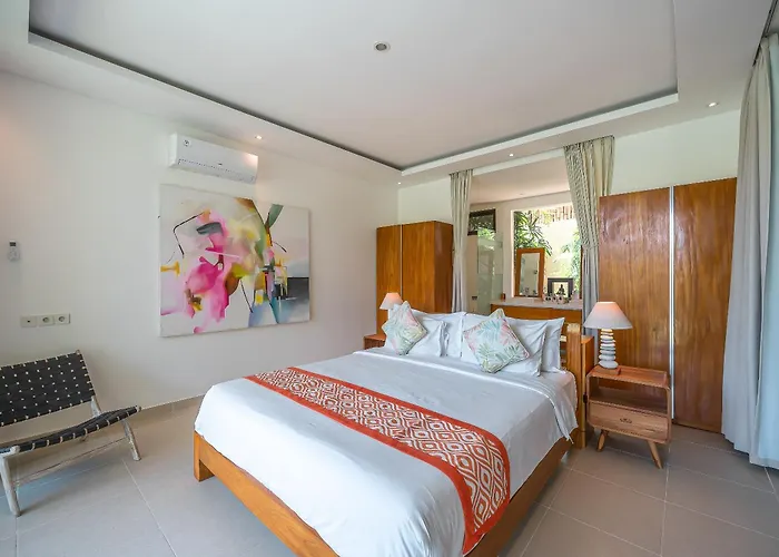 Luxury 5br - Pool, Jacuzzi, Walk & Cook Included チャングー