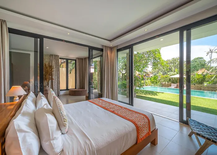 Luxury 5br - Pool, Jacuzzi, Walk & Cook Included * チャングー