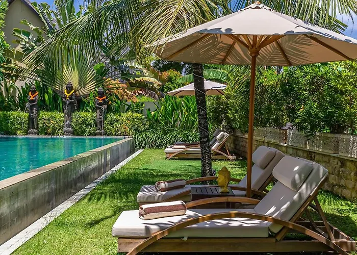 Luxury 5br - Pool, Jacuzzi, Walk & Cook Included *
