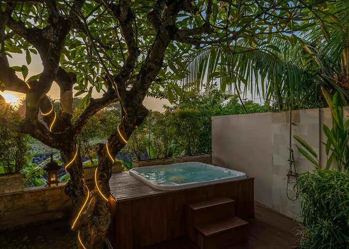 Luxury 5br - Pool, Jacuzzi, Walk & Cook Included ヴィラ *
